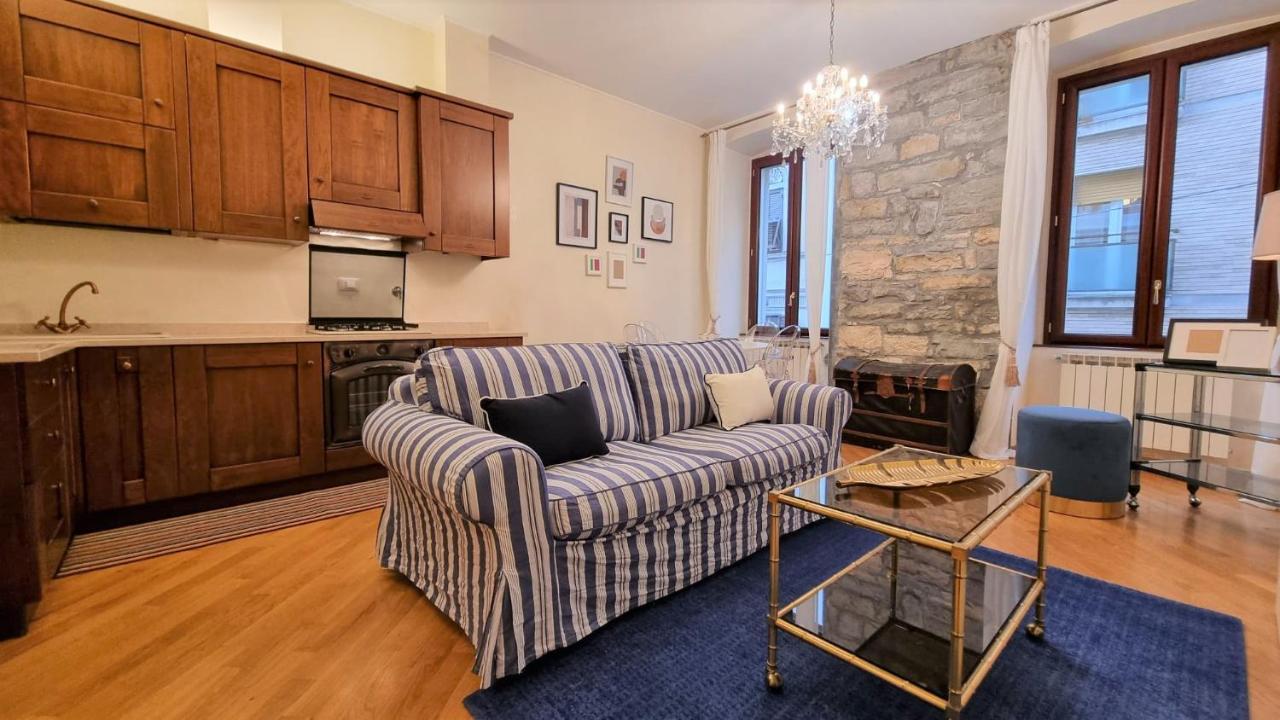 Palazzo Crispi - Boutique Apartment Trieszt Kültér fotó